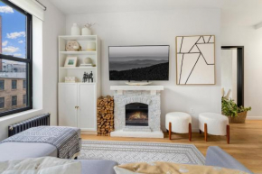Bright Designer Cottage in Historic Harlem, 20 Minutes from Times Square!